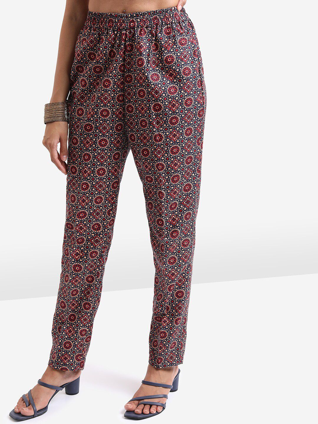 Vishudh Floral Printed Regular Kurta with Trousers & With Dupatta