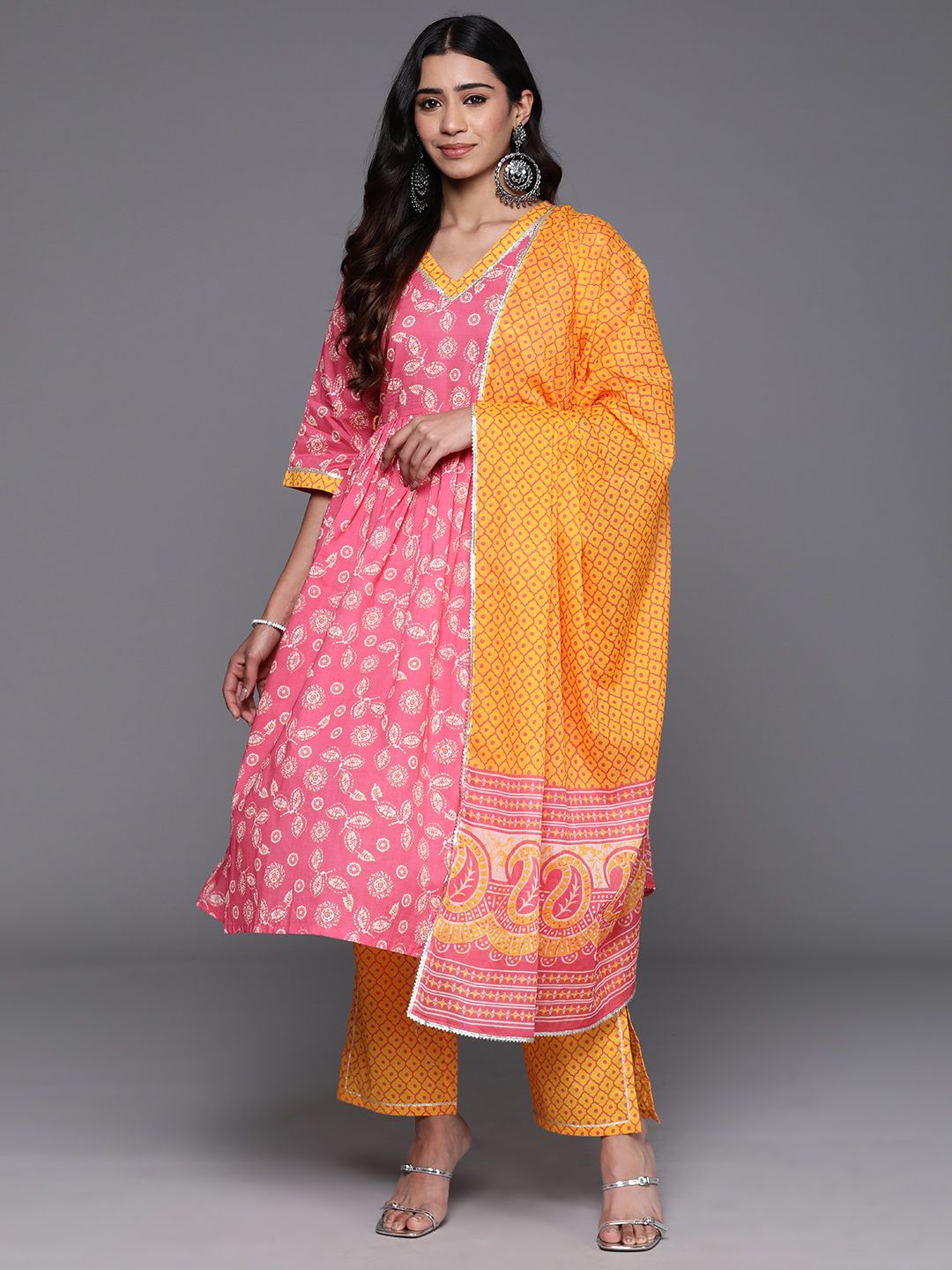 Libas Floral Printed Pleated Gotta Patti Pure Cotton Kurta with Trousers & Dupatta
