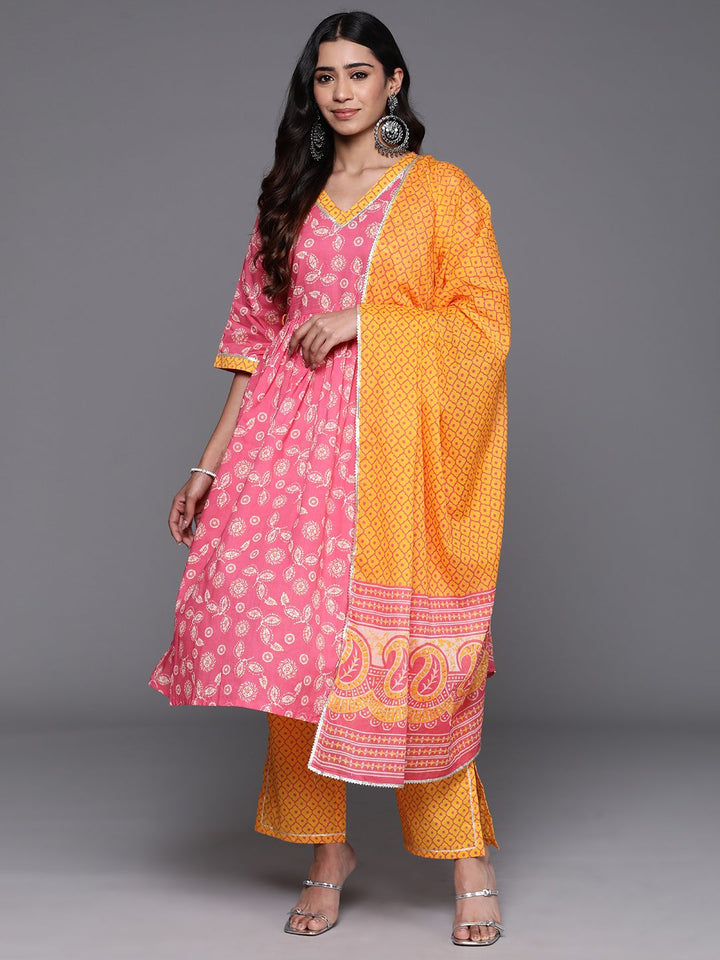 Libas Floral Printed Pleated Gotta Patti Pure Cotton Kurta with Trousers & Dupatta