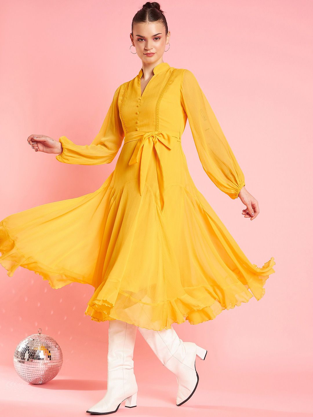 Antheaa Yellow V-Neck Balut Bishop Lengan Fit & Flare Midi Party Dress