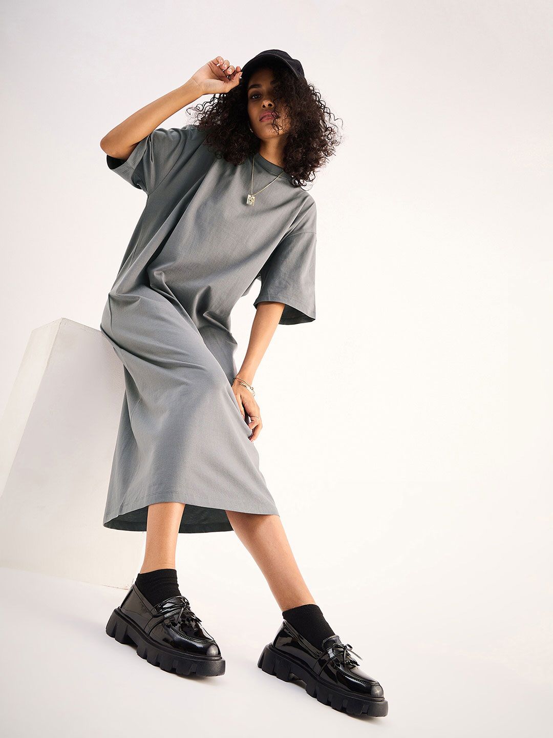 SASSAFRAS BASICS Grey Drop Shoulder Sleeves Pure Cotton Oversized T-shirt Midi Dress