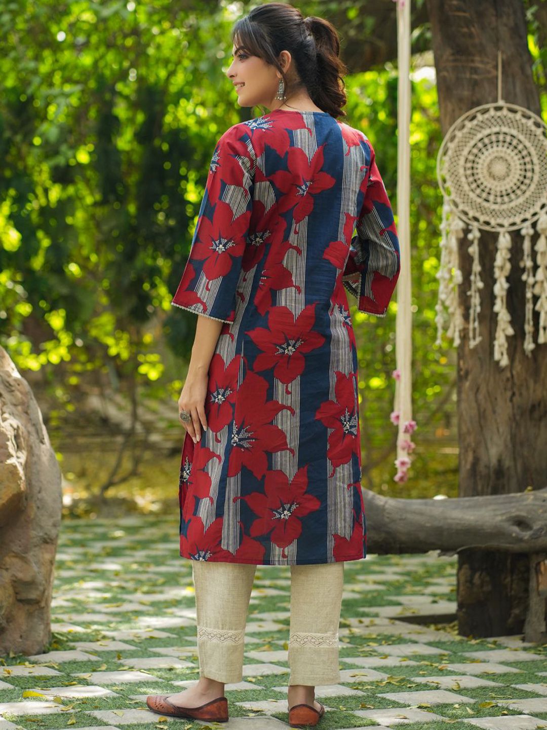 Rain &amp; Rainbow Notch Leher Bersulam Kurta Lurus