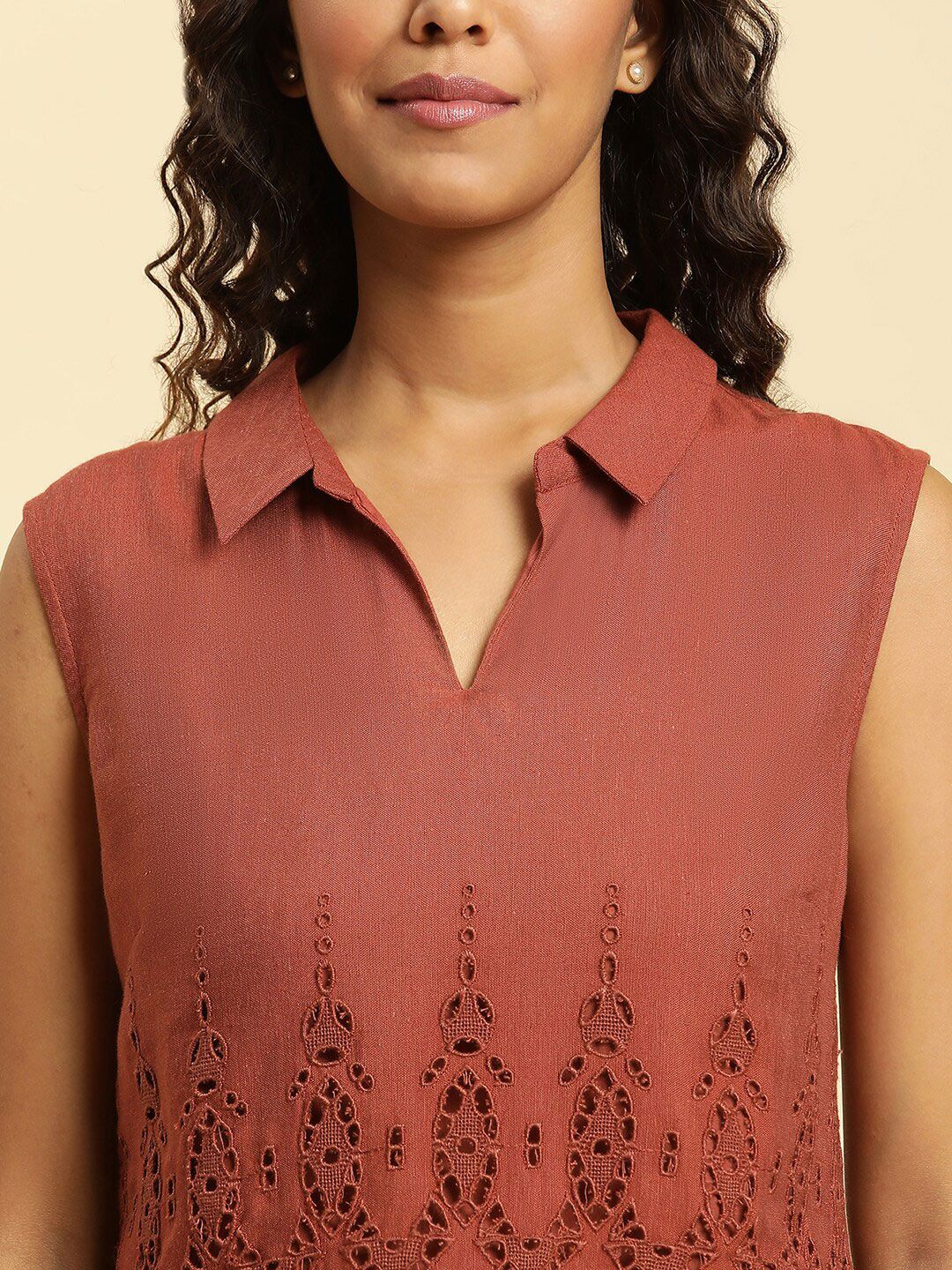 W Schiffli Sleeveless Shirt Collar Top & Palazzos