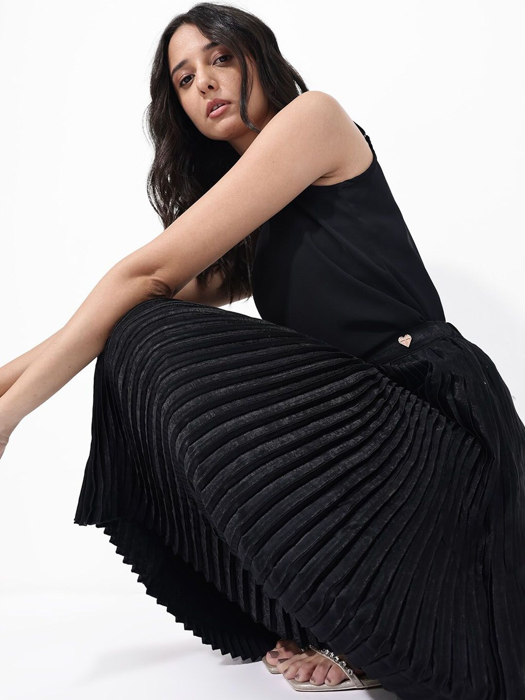 RAREISM Accordion Pleated Flared Midi Skirt