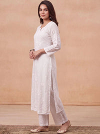 Rumah Wanita Chikankari Kurta Bersulam Chikankari Modal Putih