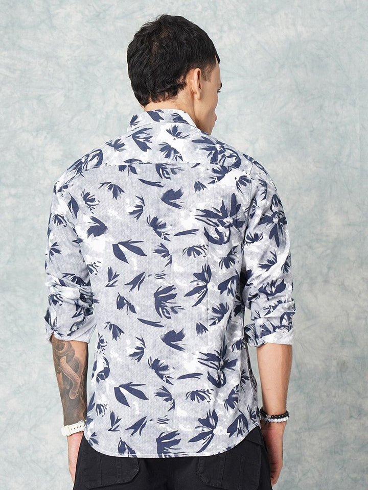 The Indian Garage Co Men White & Navy Blue Slim Fit Printed Casual Shirt