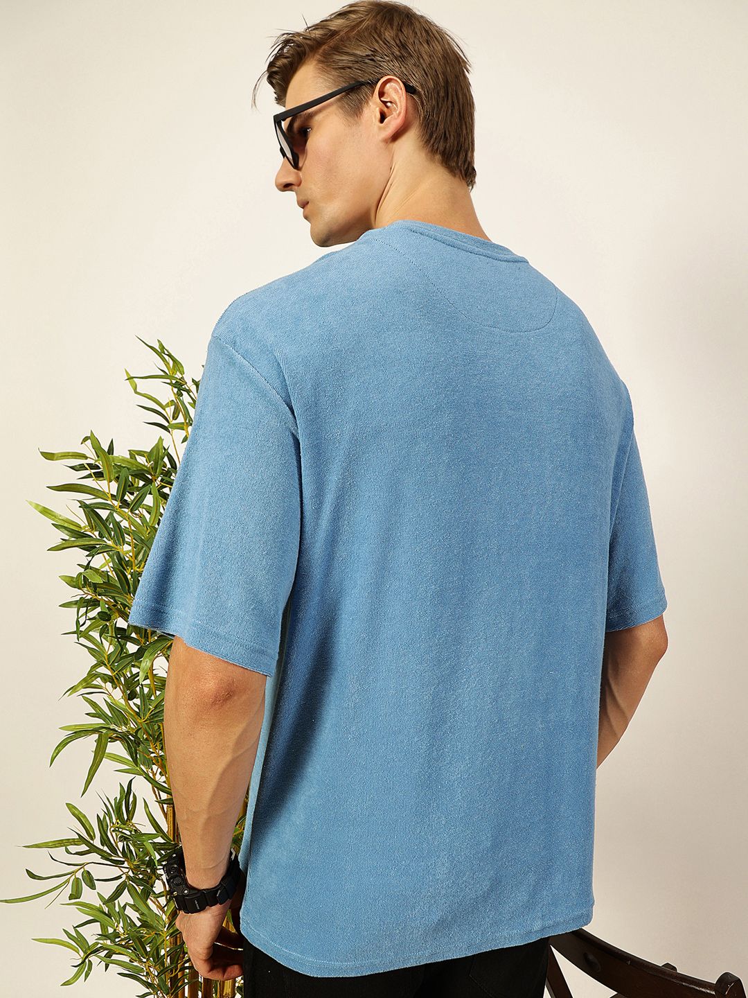 Thomas Scott Men's Solid Round Neck Oversized Casual T-shirt
