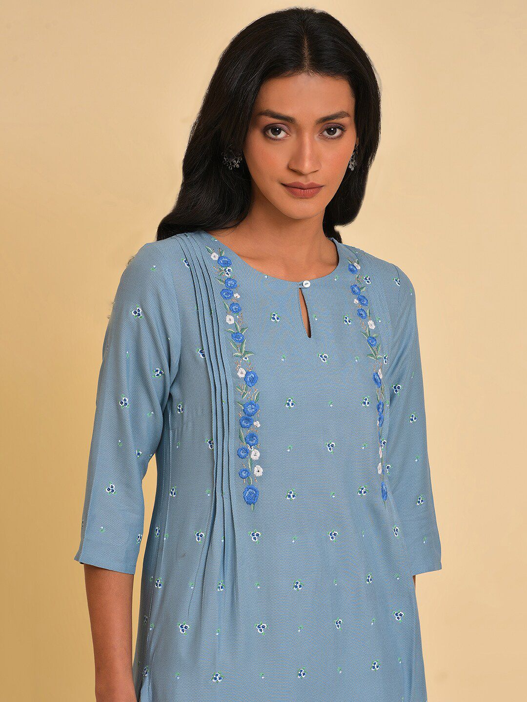 W Blue Floral Embroidered Keyhole Neck Thread Work Kurta