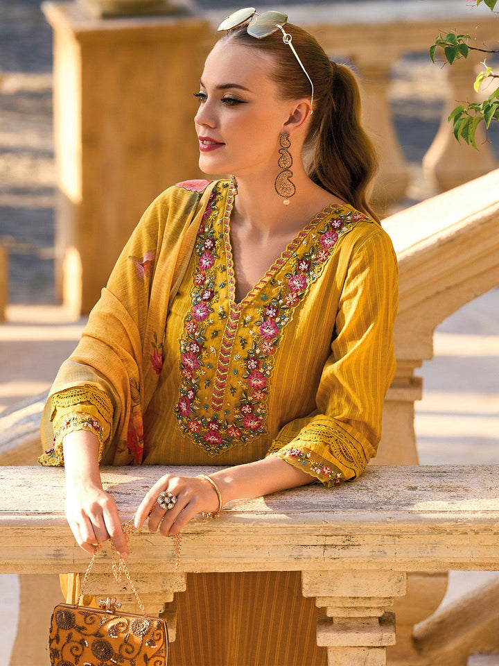 Era Indo Berjalur Benang Berfungsi Lengan Loceng Kapas Tulen Kurta Lurus &amp; Seluar &amp; Dupatta