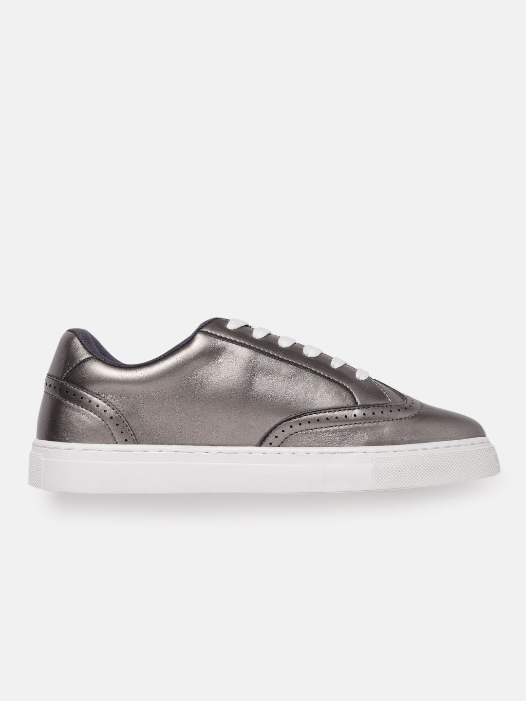 DressBerry Women Perforated Brogues