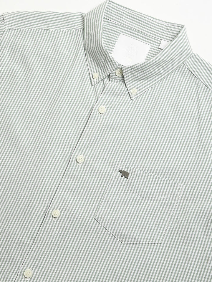 THE BEAR HOUSE Men Slim Fit Opaque Striped Casual Shirt
