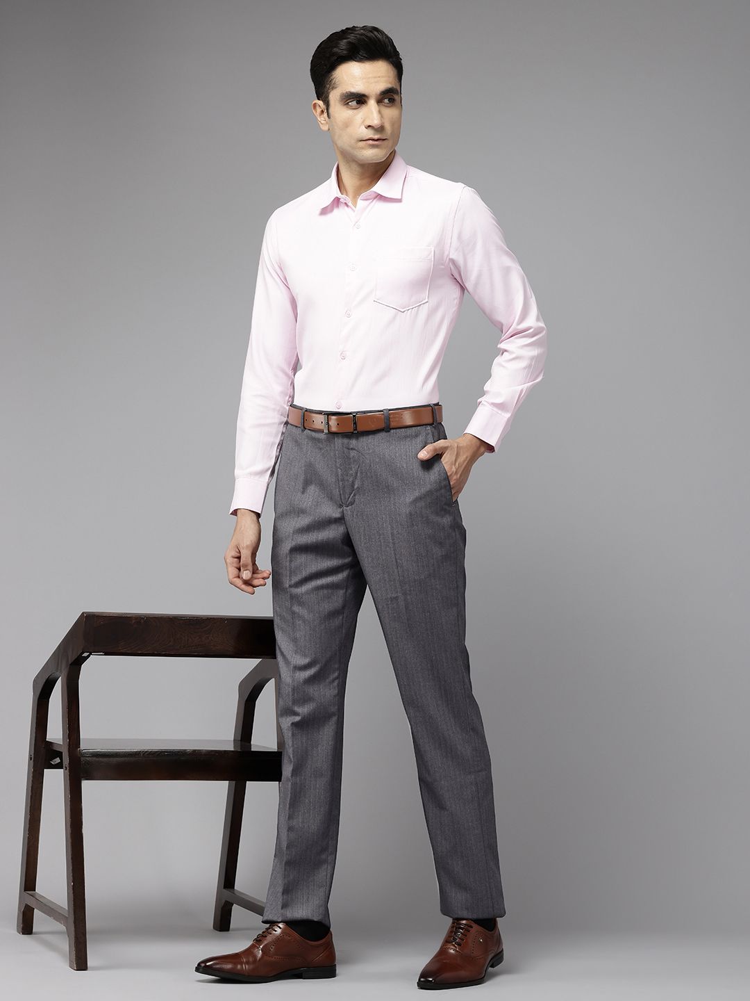 Park Avenue Men Striped Formal Trousers