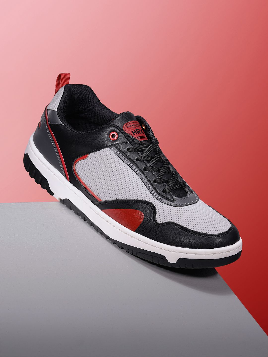 HRX by Hrithik Roshan Men Colourblocked Sneakers