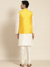 SOJANYA Kurta Berwarna Krim Lelaki dengan Churidar dengan Jaket Nehru