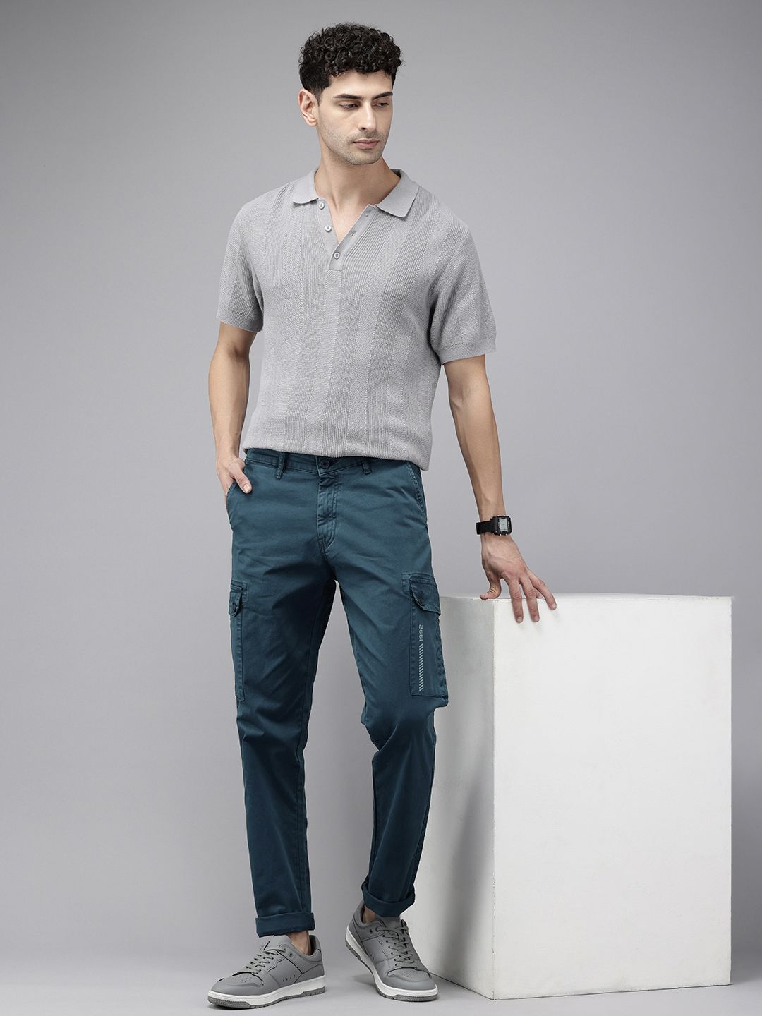 SPYKAR Men Slim Fit Cargos Trousers