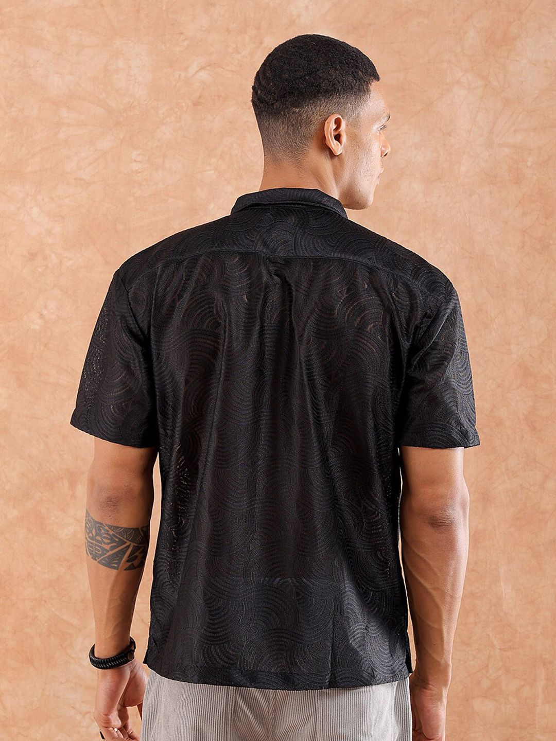 The Indian Garage Co Men Relaxed Fit Solid Warp Knit Lace Resortwear Shirt