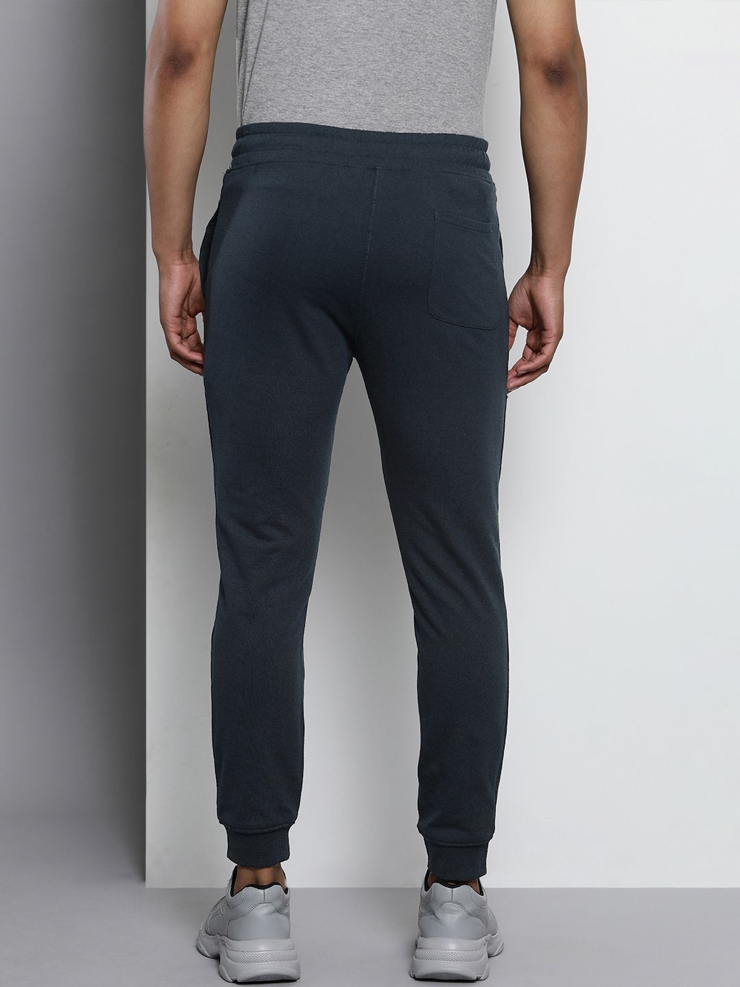 The Indian Garage Co Men Navy Blue Solid Straight Fit Joggers