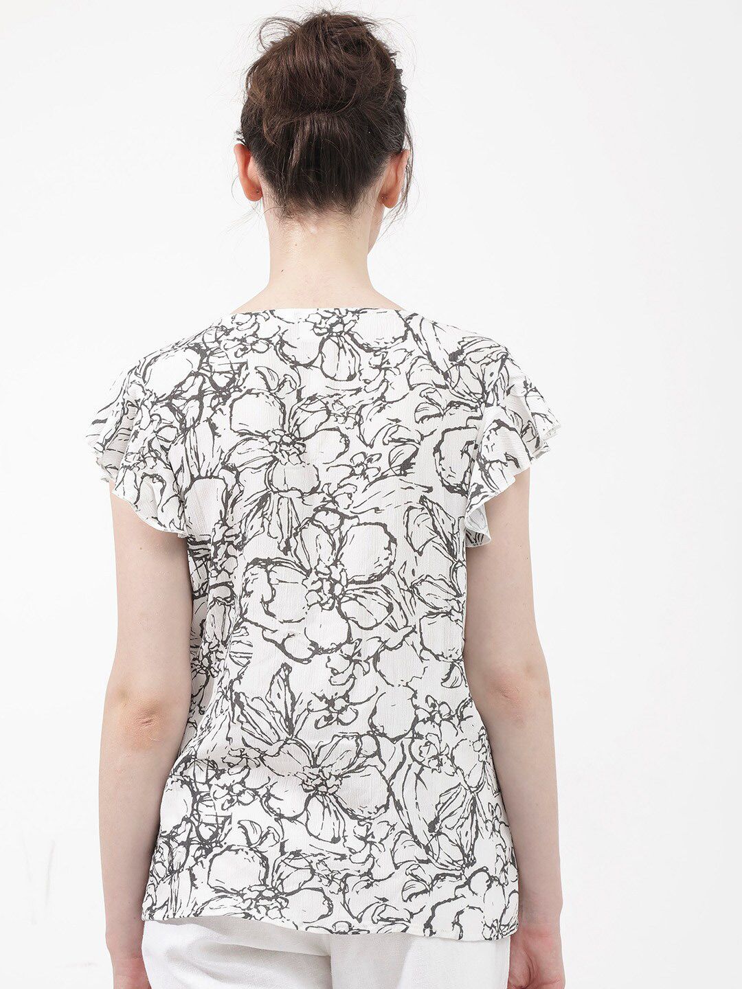 RAREISM V-Neck Floral Print Flutter Sleeve Top