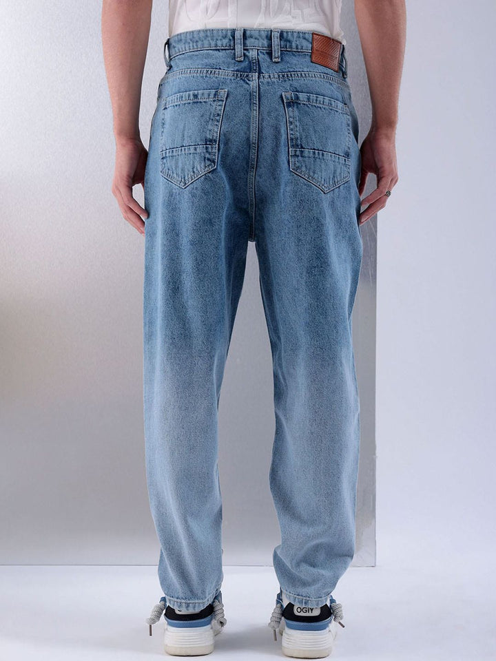 The Indian Garage Co Men Relaxed Fit Slash Knee Light Fade Jeans