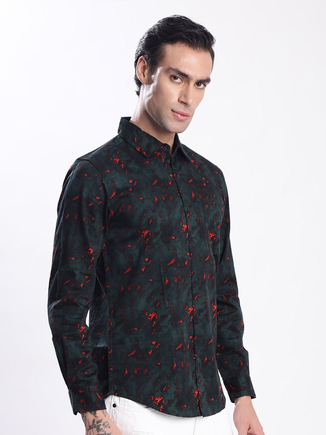 Bene Kleed Men Slim Fit Printed Casual Shirt