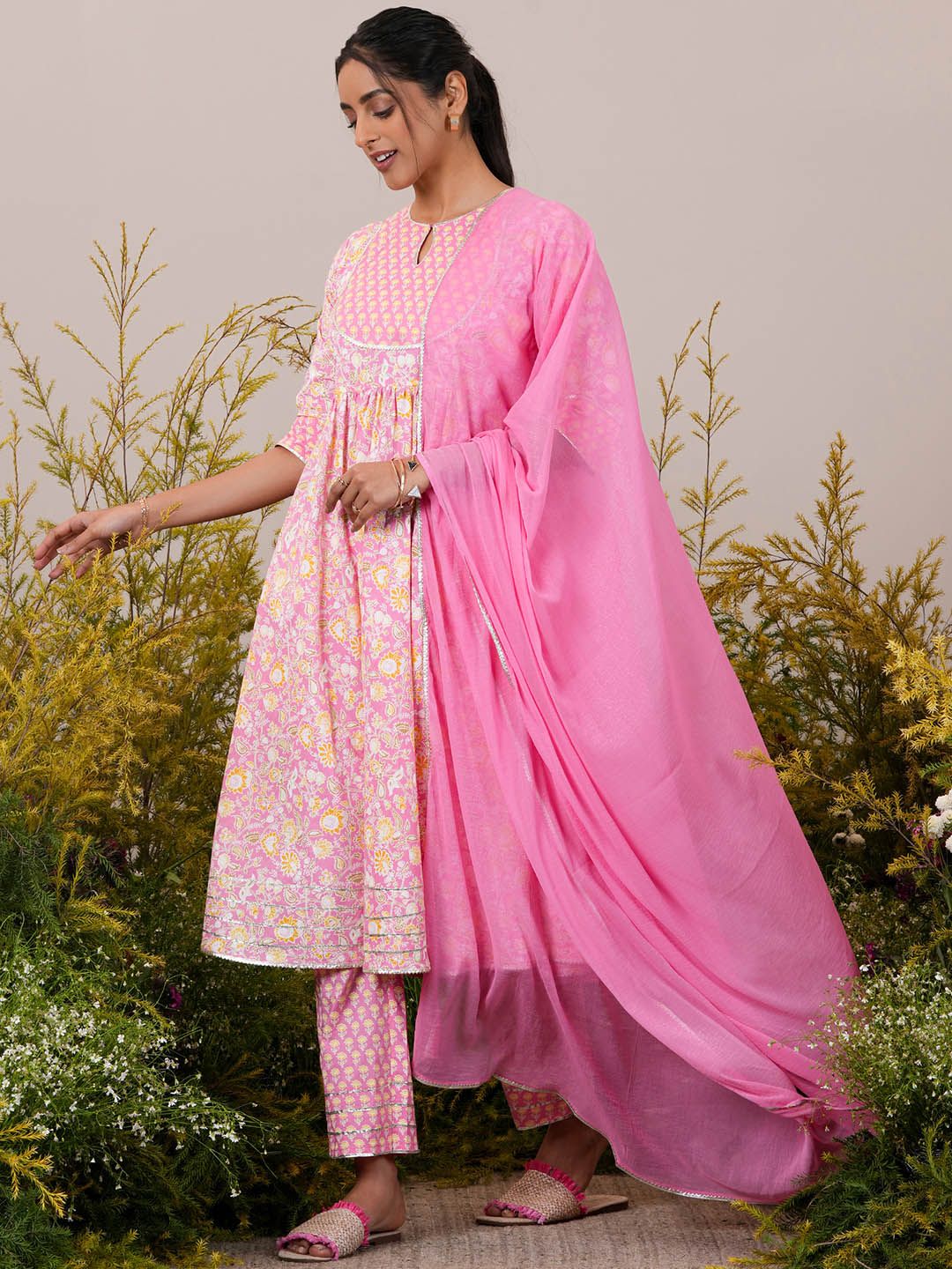 Libas Floral Yoke Design Pleated Gotta Patti Pure Cotton Kurta with Trousers & Dupatta