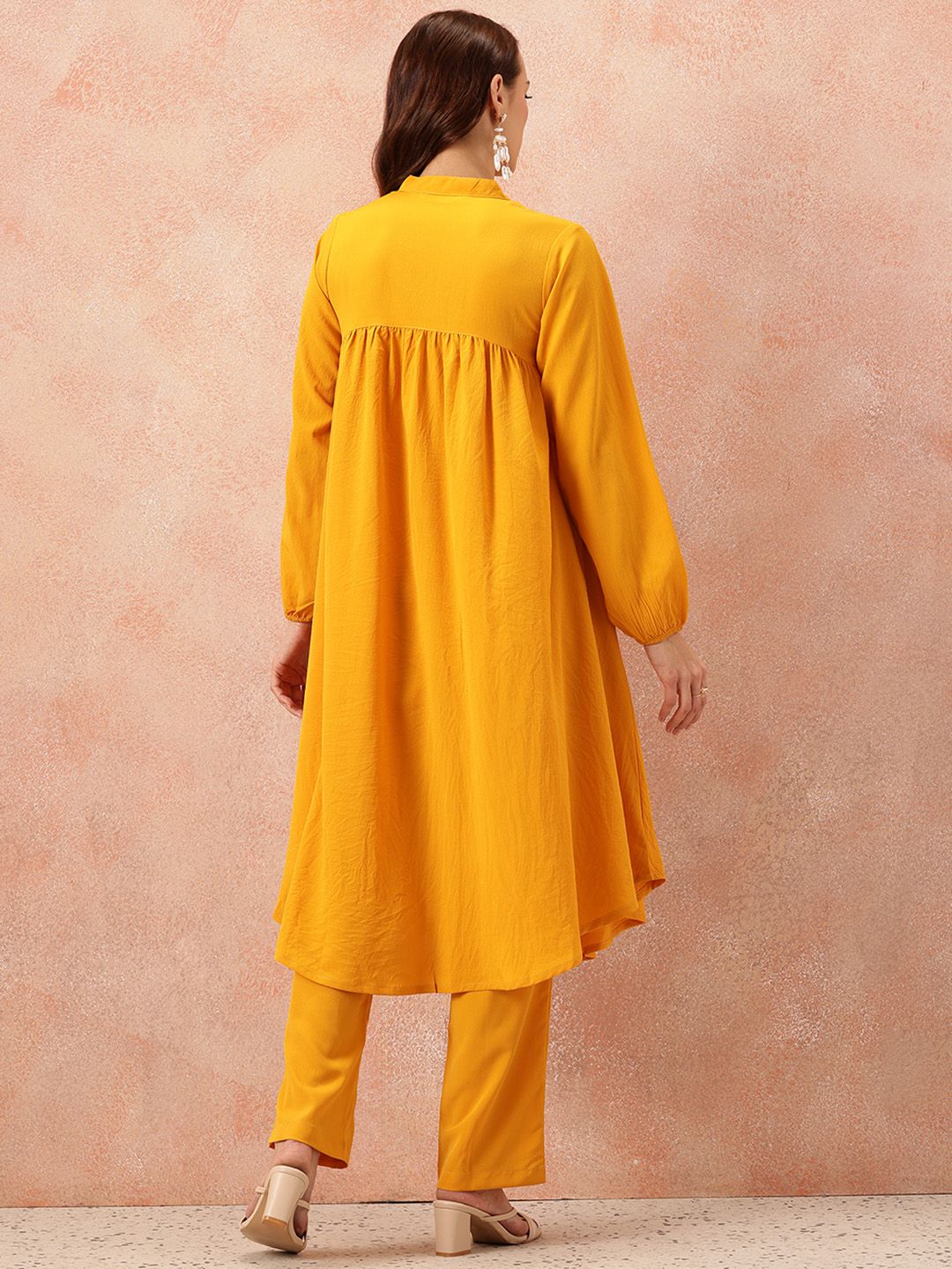 all about you Puff Sleeves Kurta & Trousers