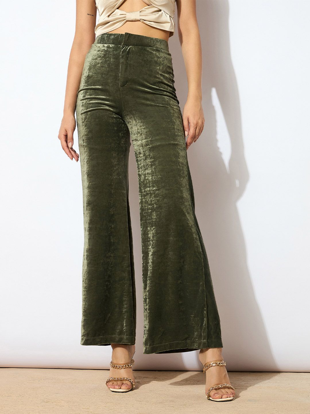 SASSAFRAS Women Mid Rise Parallel Trousers