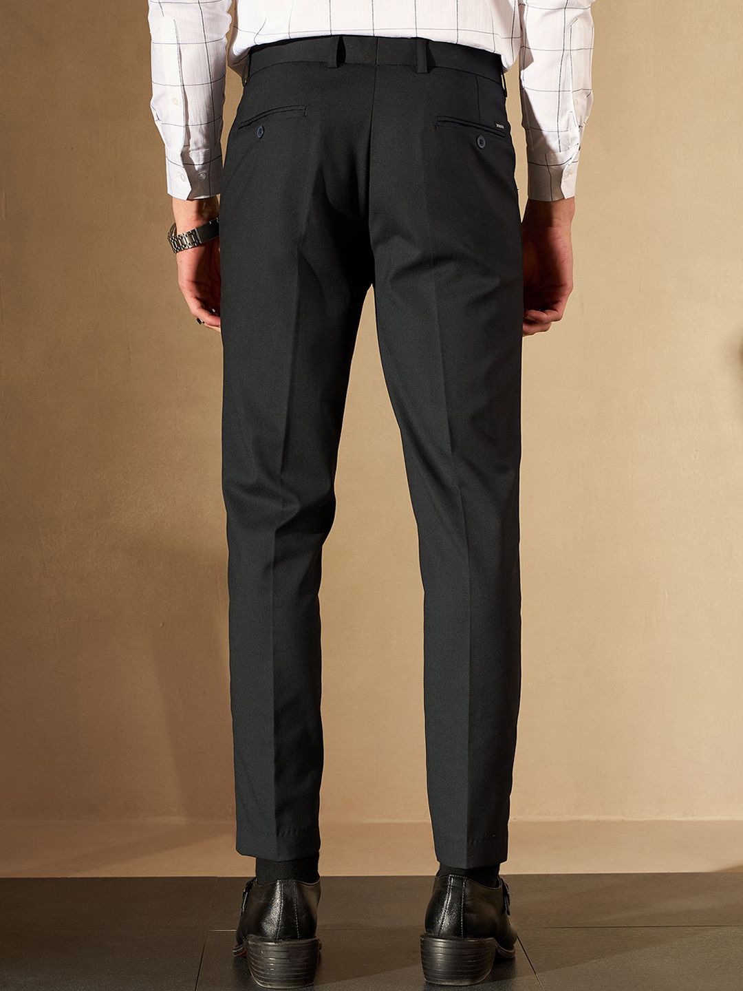DENNISON Tapered Fit Pleated Trouser
