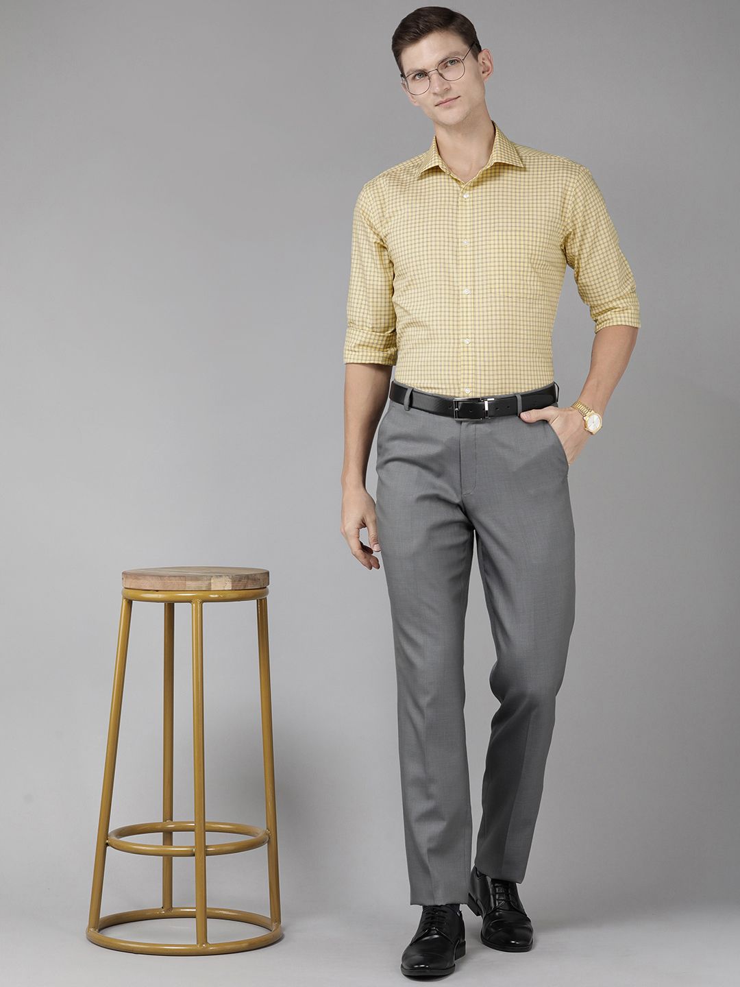 Park Avenue Pure Cotton Slim Fit Checked Formal Shirt