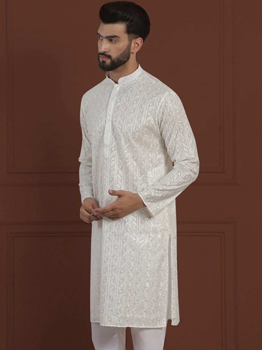 SOJANYA LUXE Ethnic Motifs Embroidered Sequinned Straight Kurta
