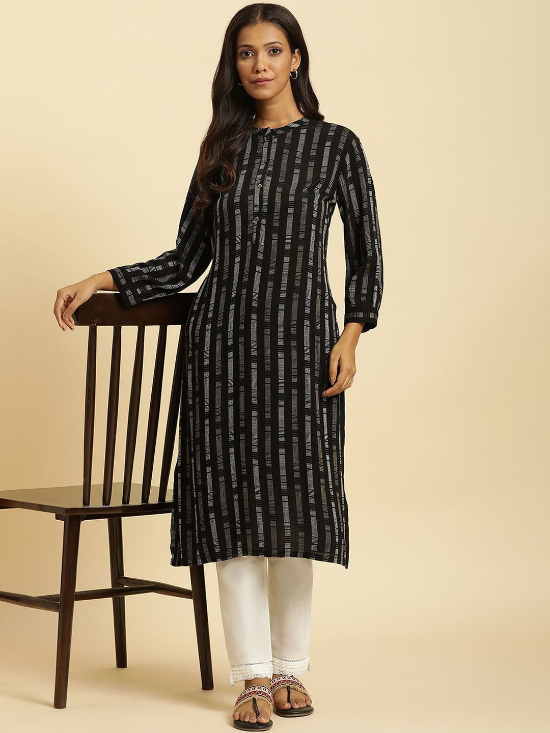 W Striped Mandarin Collar Kurta