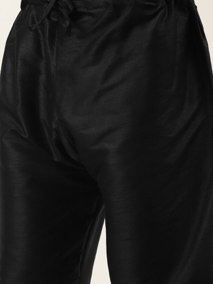 SOJANYA Men Black Ethnic Motifs Thread Work Kurta with Churidar & Nehru Jacket
