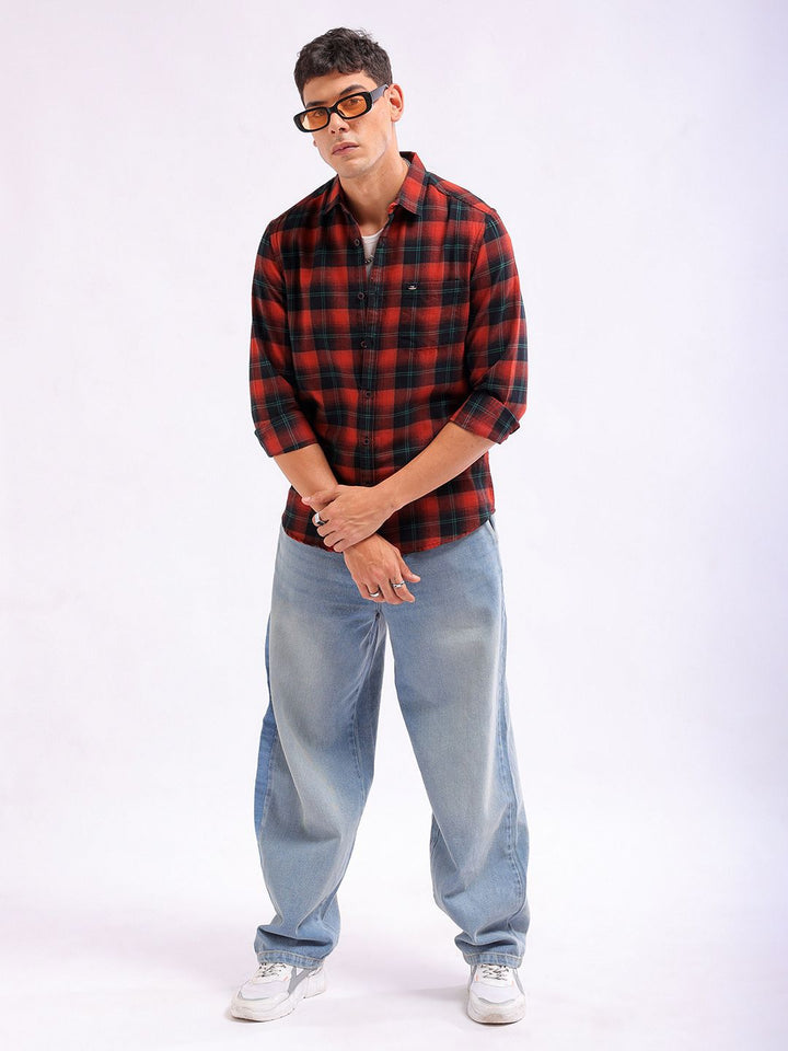The Indian Garage Co Slim Fit Buffalo Checked Spread Collar Pure Cotton Casual Shirt