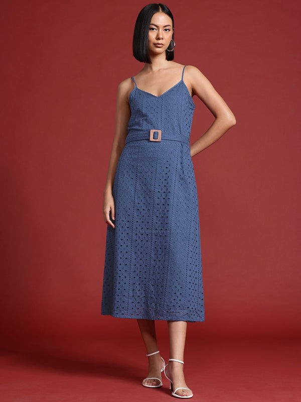 Semua Mengenai Anda Schiffli Cotton A-Line Midi Dress Dengan Tali