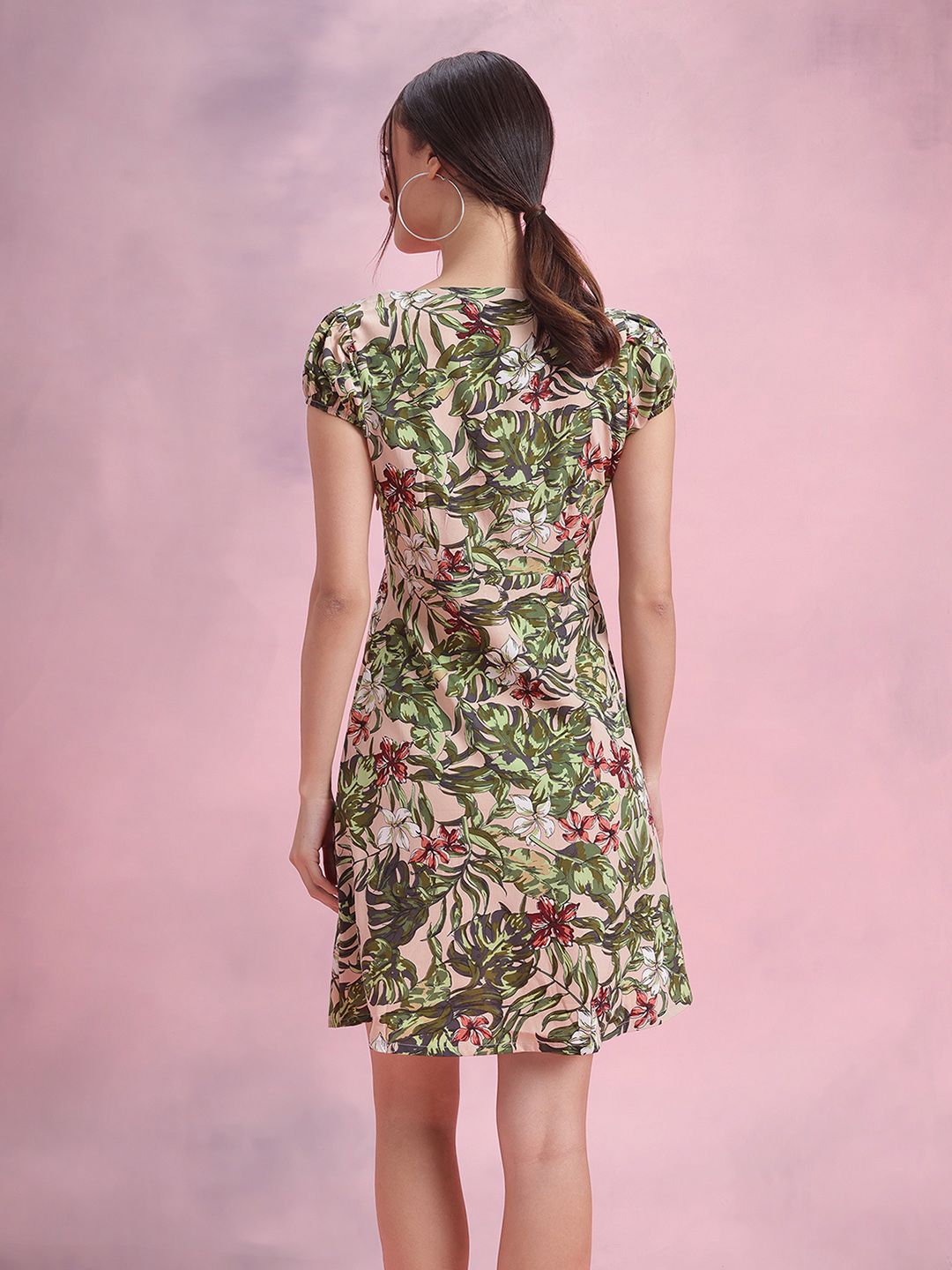 DressBerry Floral Print Puff Sleeve Sheath Dress