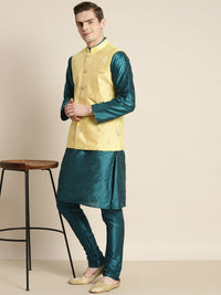 SOJANYA Men Green Embroidered Mirror Work Kurta with Churidar