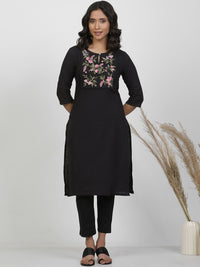 W Key Hole Neck Floral Embroidered Thread Work Cotton Straight Kurta
