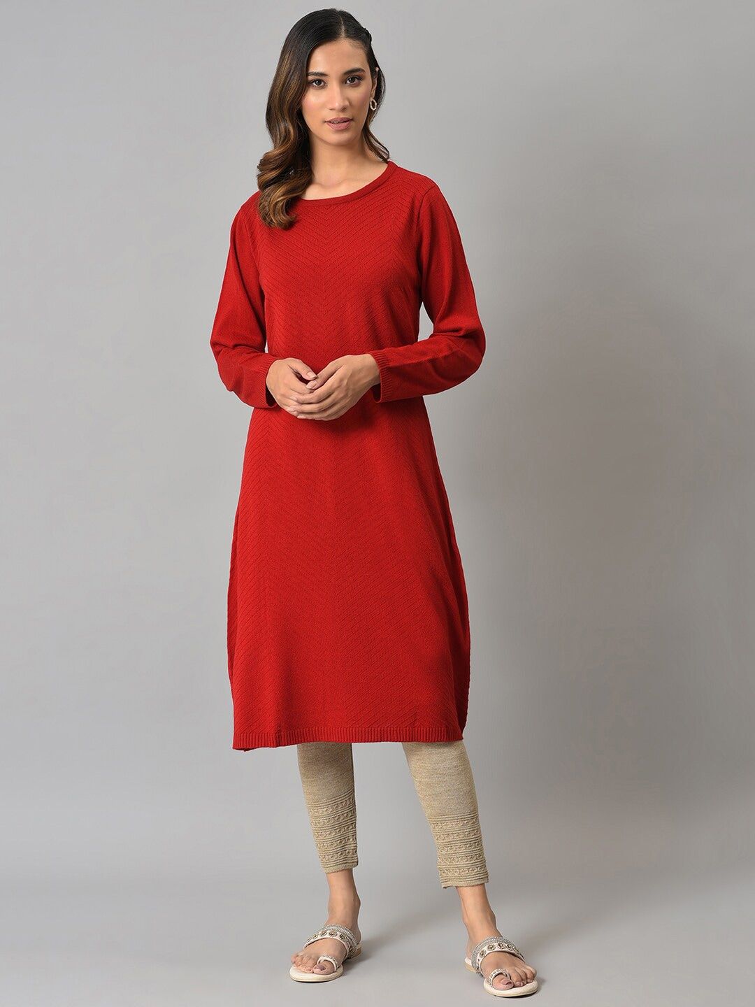 W Red Acrylic Sheath Midi Dress