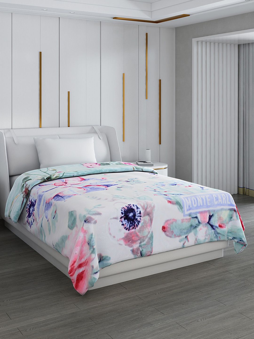 Monte Carlo Blue & Pink Floral Printed Mild Winter Single Bed Blanket