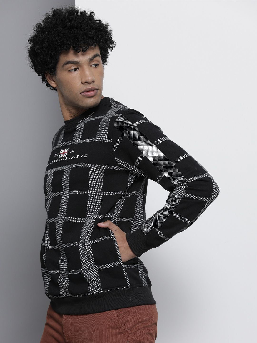 The Indian Garage Co Men Black Checked Sweatshirt