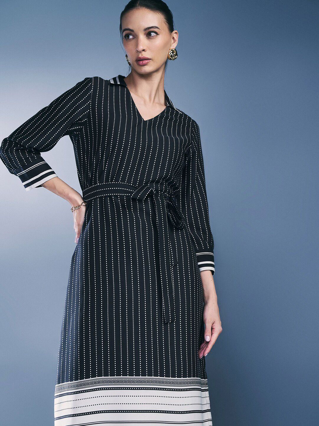 AND V-Neck Three Quarter Sleeves Striped Shirt Dress