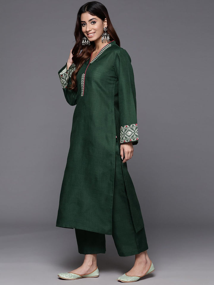 Varanga Embroidered Thread Work Kurta with Trousers