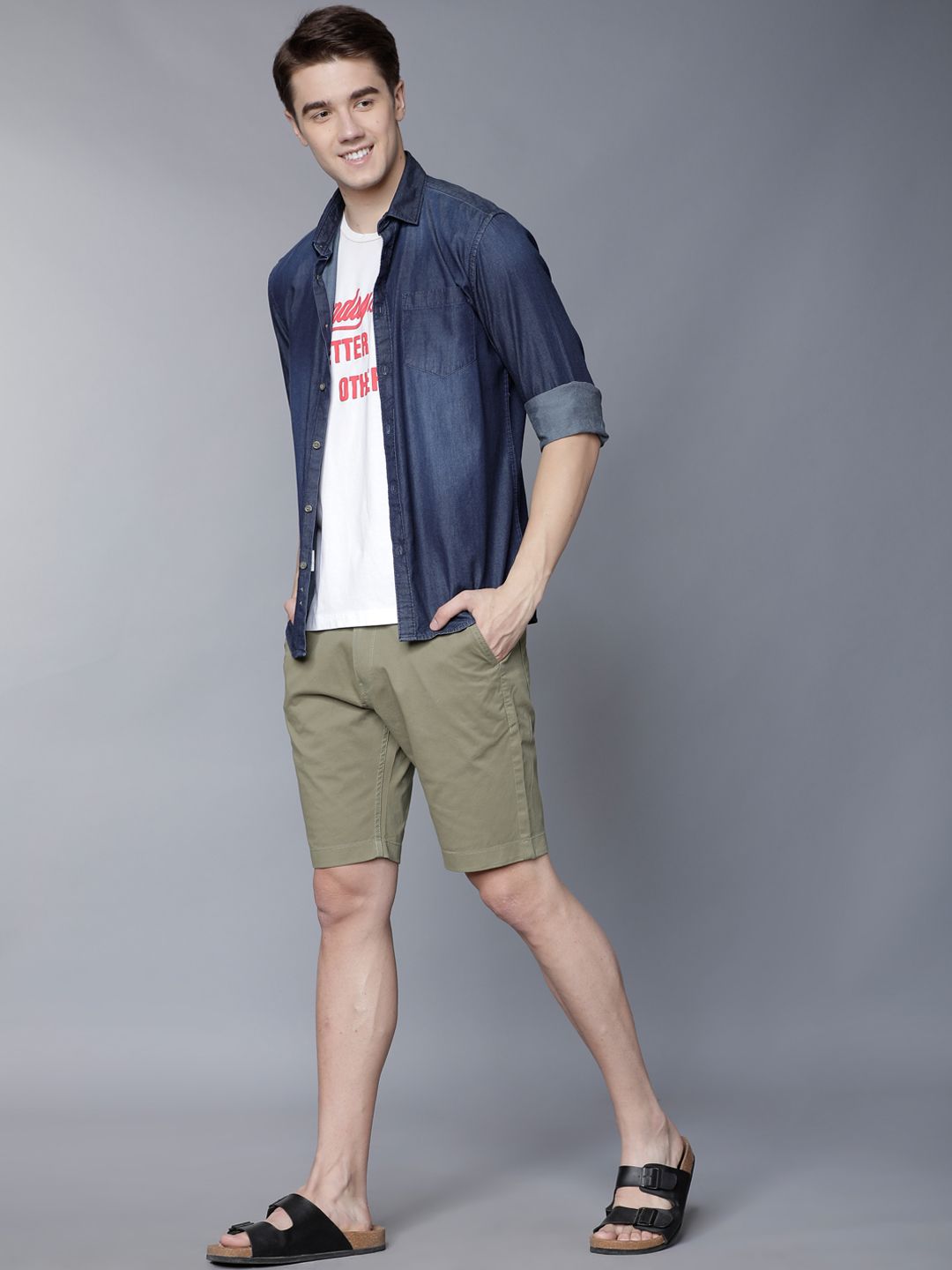 HIGHLANDER Men Olive Green Solid Slim Fit Chino Shorts