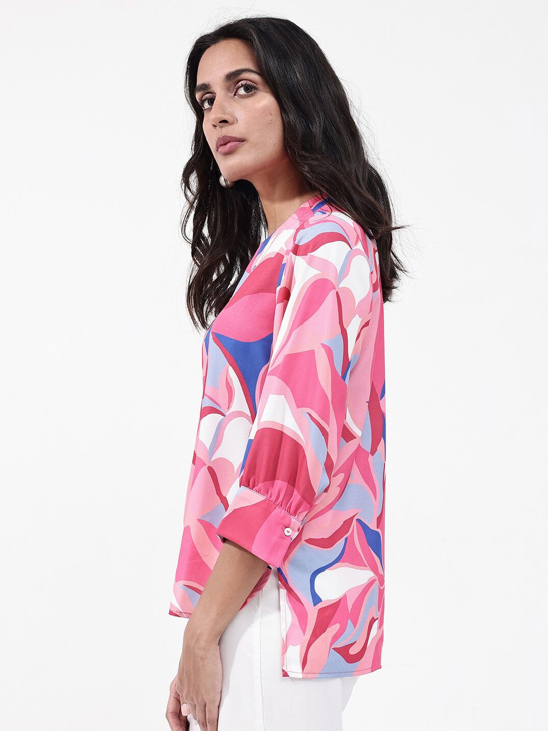 RAREISM Callisto Abstract Print Round Neck Top