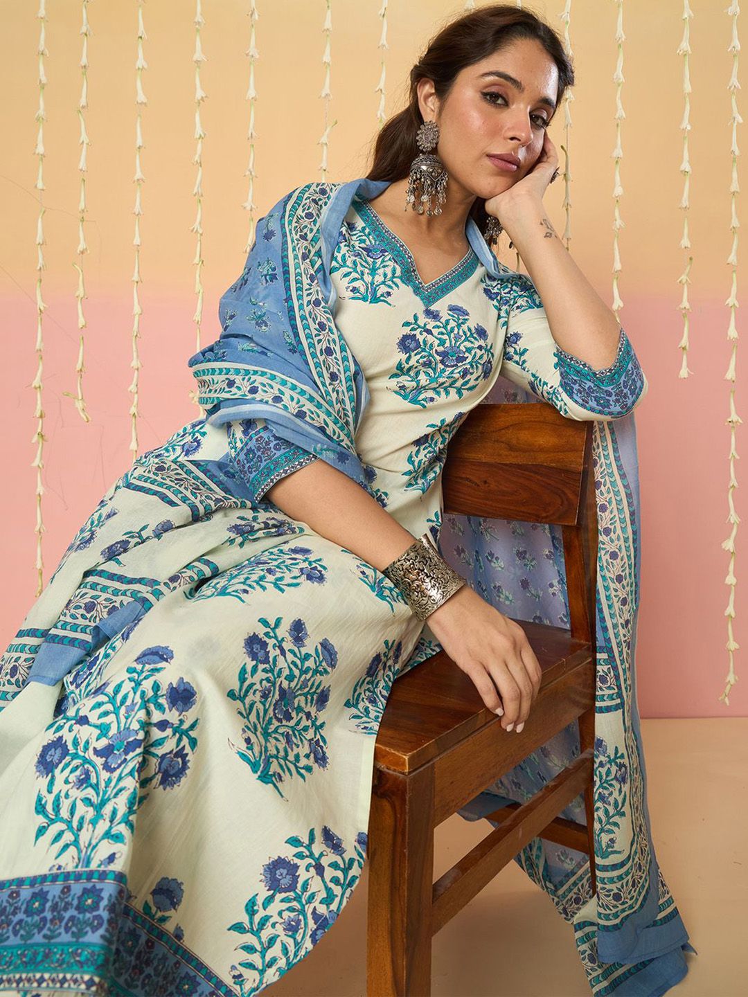 Indo Era Women Floral Printed Regular Pure Cotton Kurta with Trousers & With Dupatta