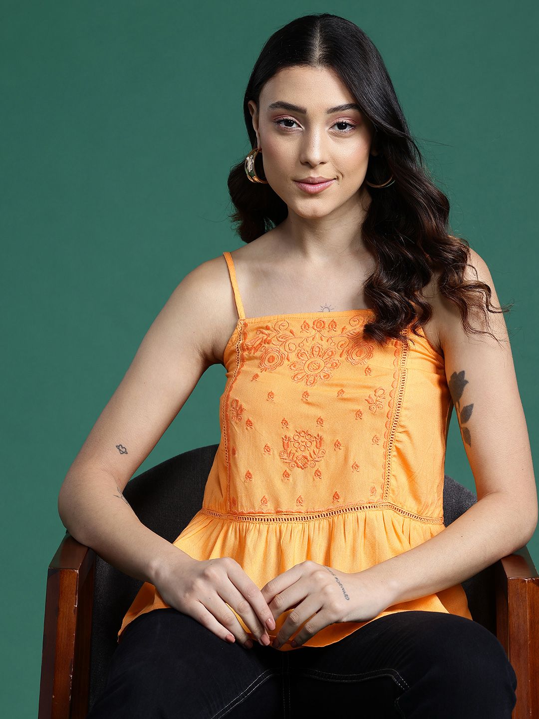 DressBerry Embroidered Strappy Top