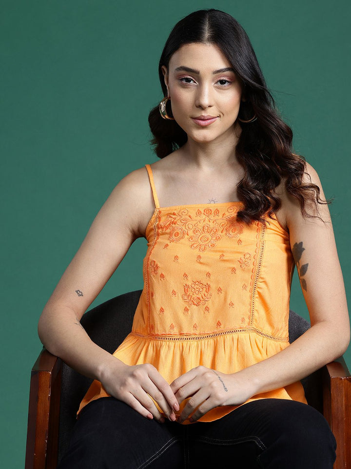 DressBerry Embroidered Strappy Top