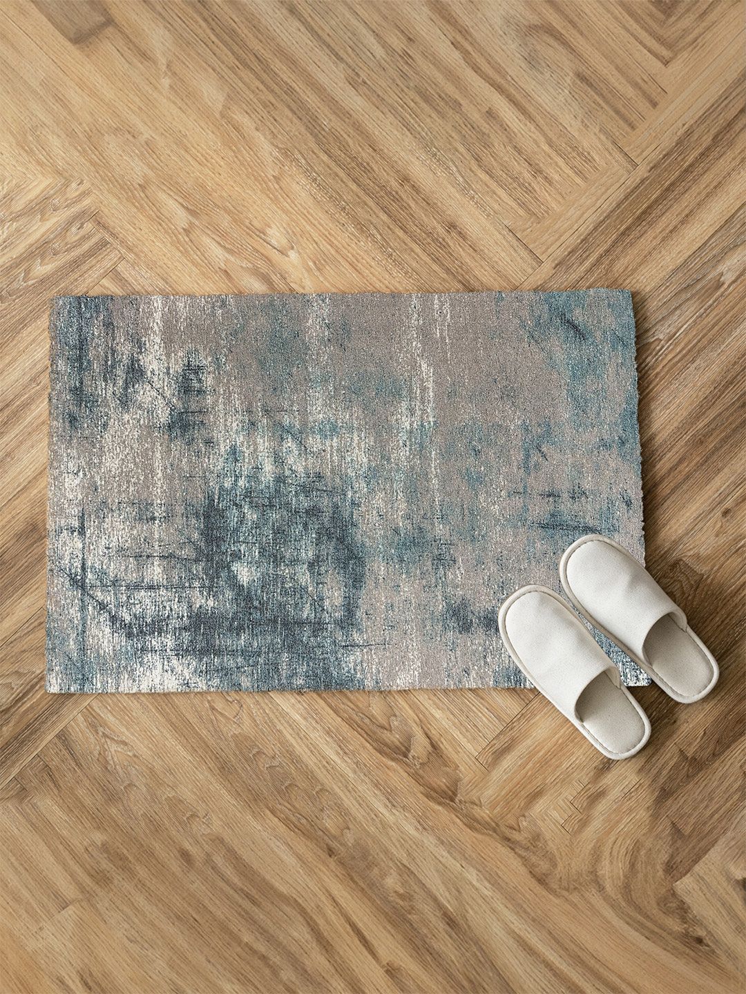 URBAN SPACE Grey & Blue Abstract Printed Vintage Anti-Skid Carpet
