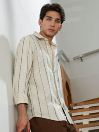 Campus Sutra Men Comfort Fit Textured Spread Collar Cotton Casual Shirt