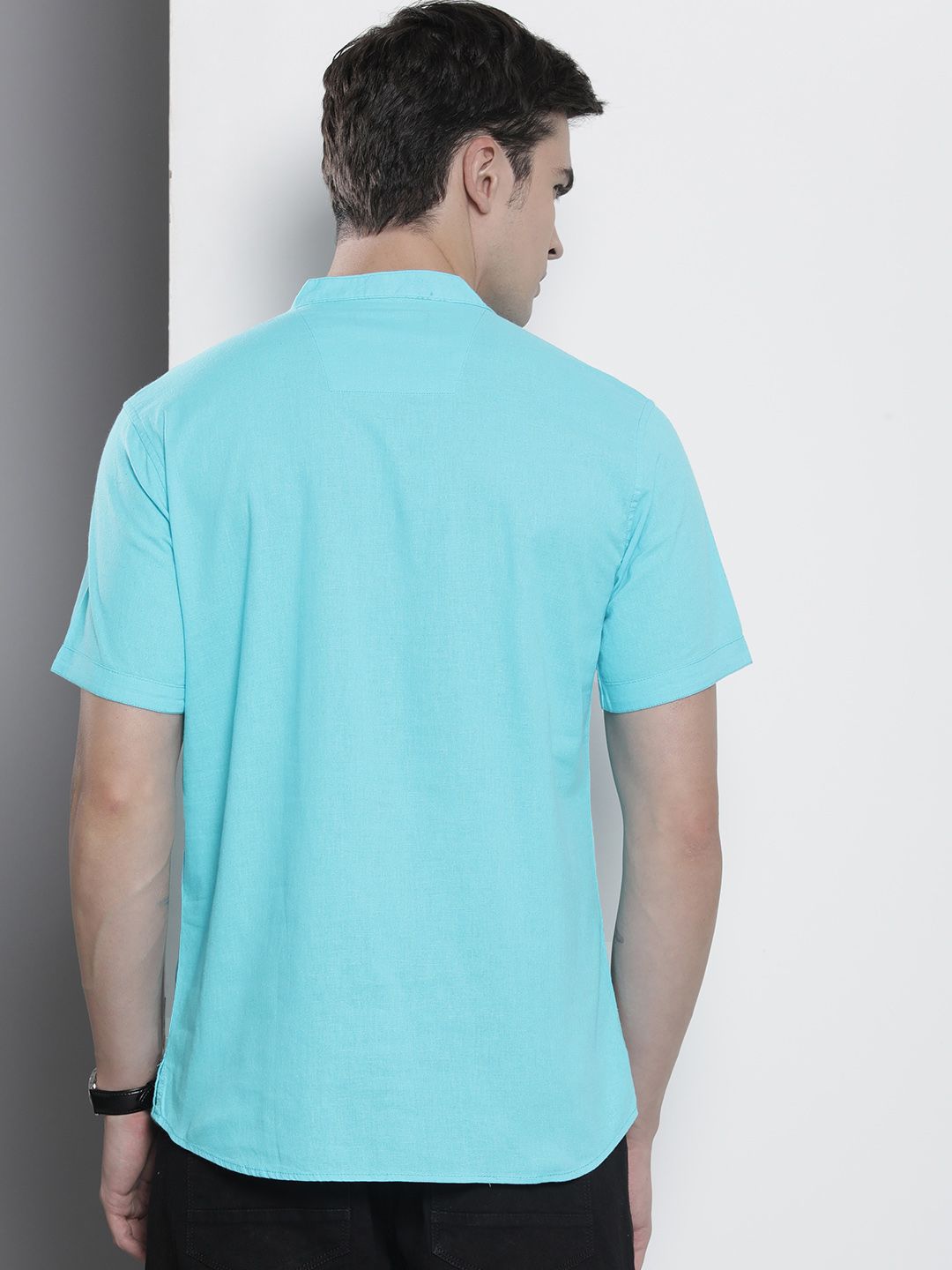 The Indian Garage Co Men Slim Fit Opaque Pure Cotton Casual Shirt